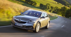 01_Opel-Insignia-Country-Tourer