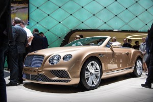 15-Nationaal-debuut-voor-vernieuwde-Bentley-Continental-GT-op-AutoRAI