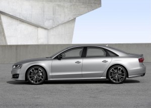 03-Audi-S8-plus