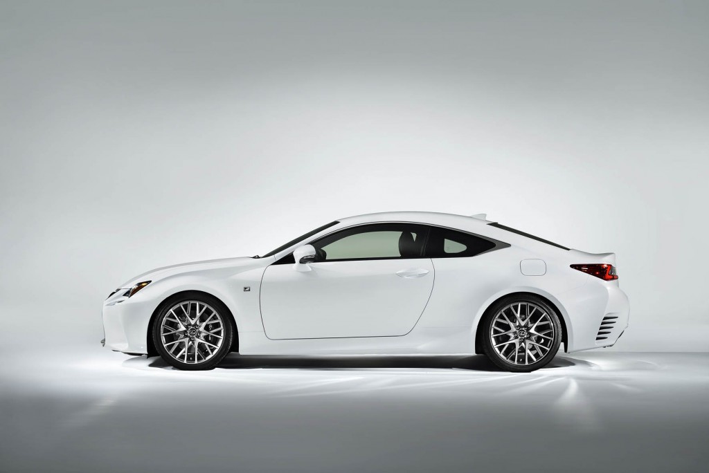 01-Lexus-RC-112015