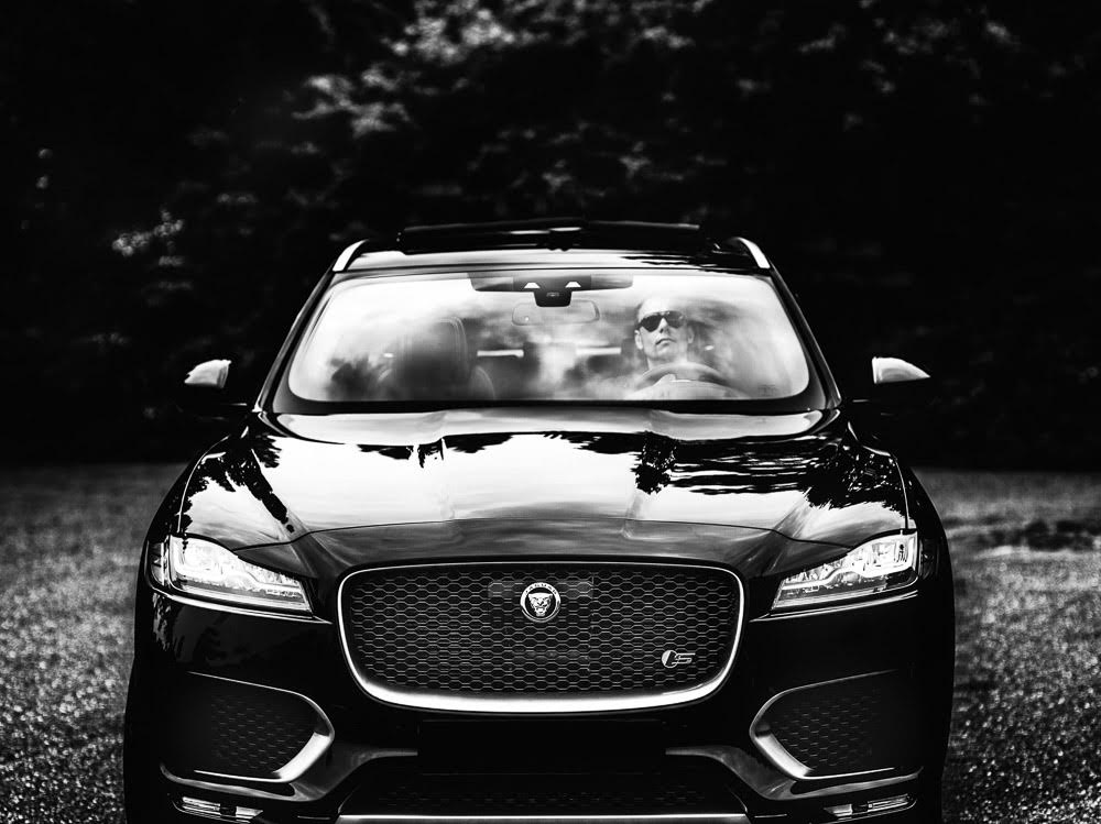 5-jaguar-FPACE-Armin-van-Buuren
