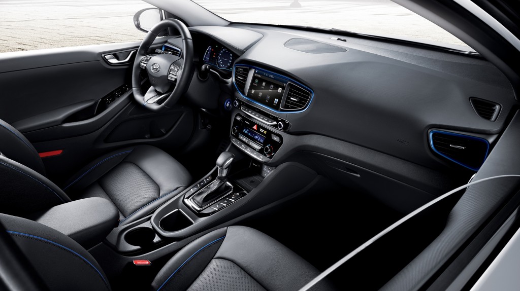 hyundai-ioniq-interieur