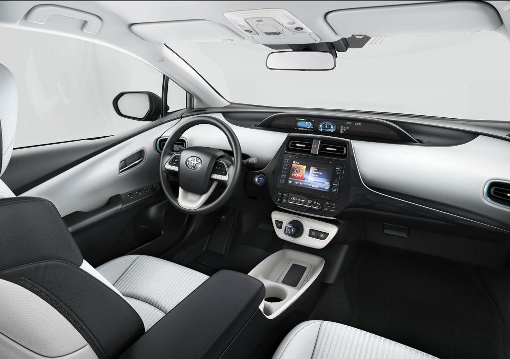 02-Toyota-Prius-White-Edition-2
